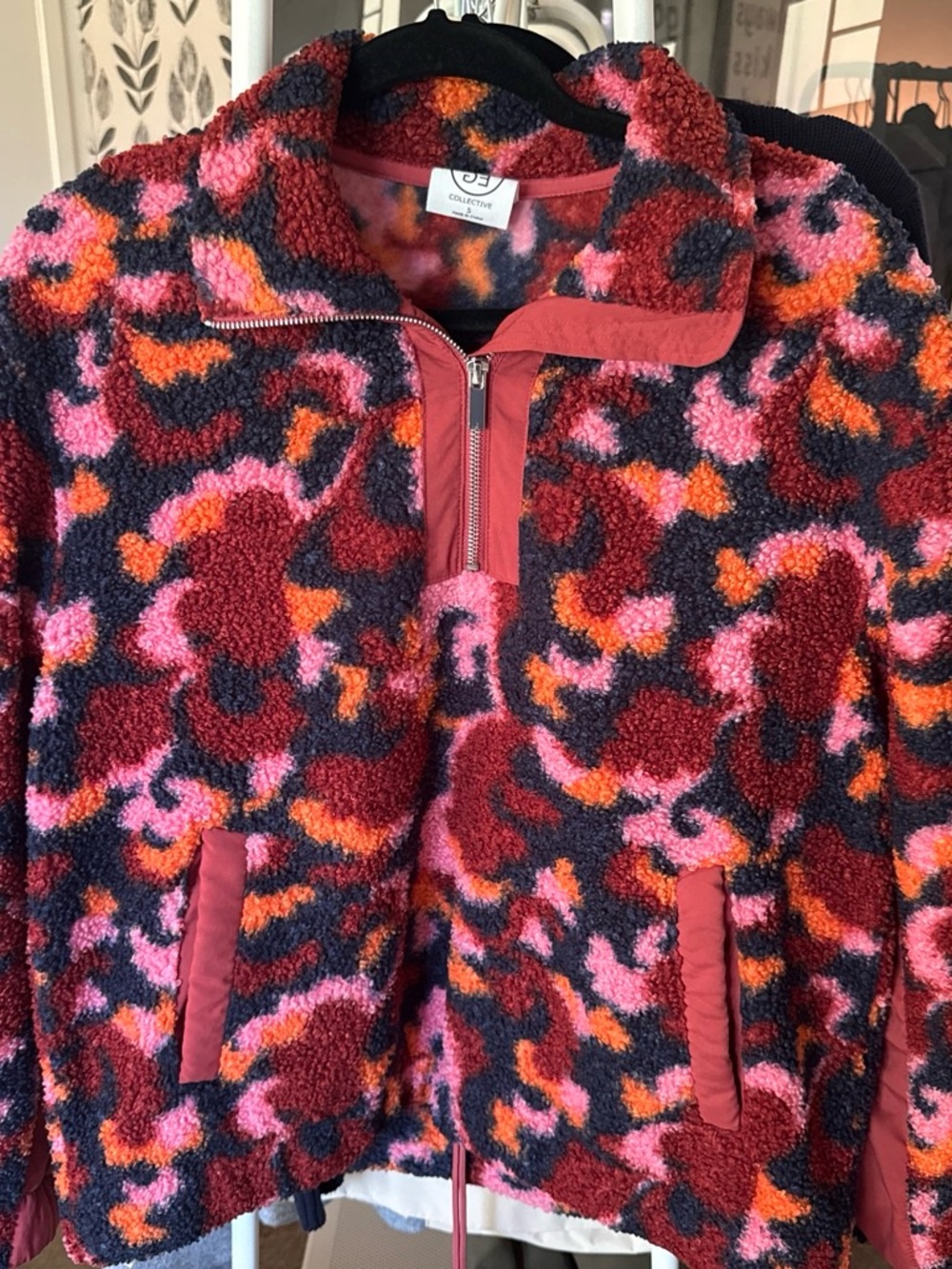 Sage Collective S Colorful Sherpa Half-Zip Jacket with Pink, Red & Orange Print